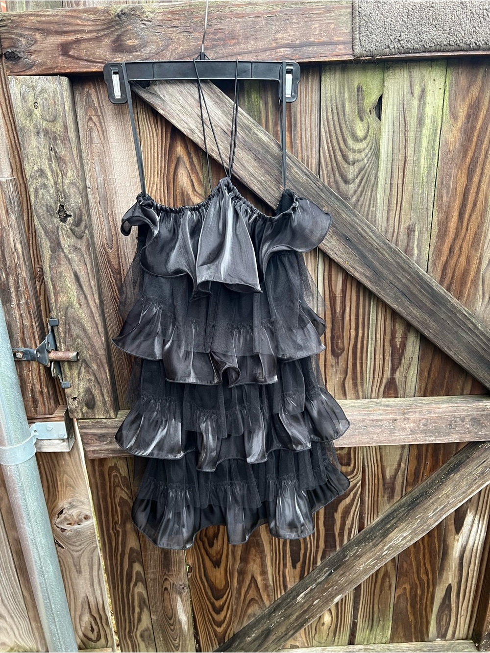 👗Meet me in Santorini Black Ruffled Dress